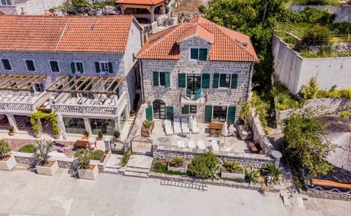 Villa in Rose, Herceg Novi Municipality, Montenegro 1