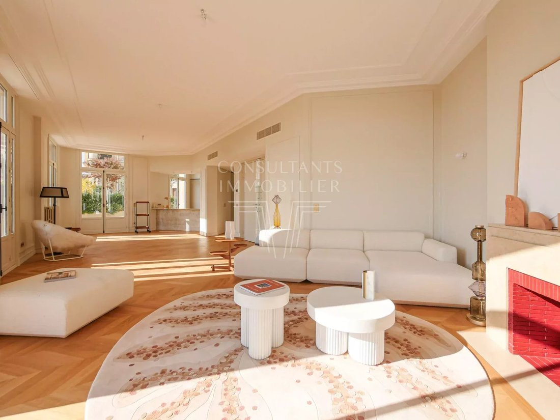 Apartment in Muette Sud, Paris 16e Arrondissement, Paris 3 - 14964106