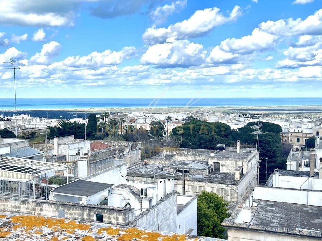 House in Ludovico Street - Corso Umberto I - Vittorio Emanuele Street, Ostuni, Apulia 2 - 16434815