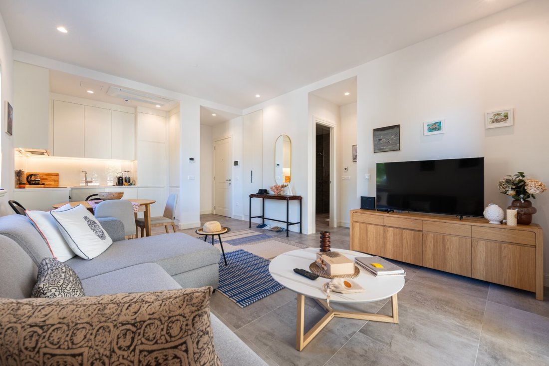 Apartment in Milovići, Tivat Municipality, Montenegro 5 - 16436438