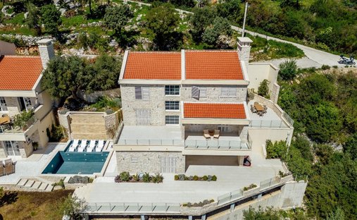 Villa a Podi, Lustizza, Montenegro 1