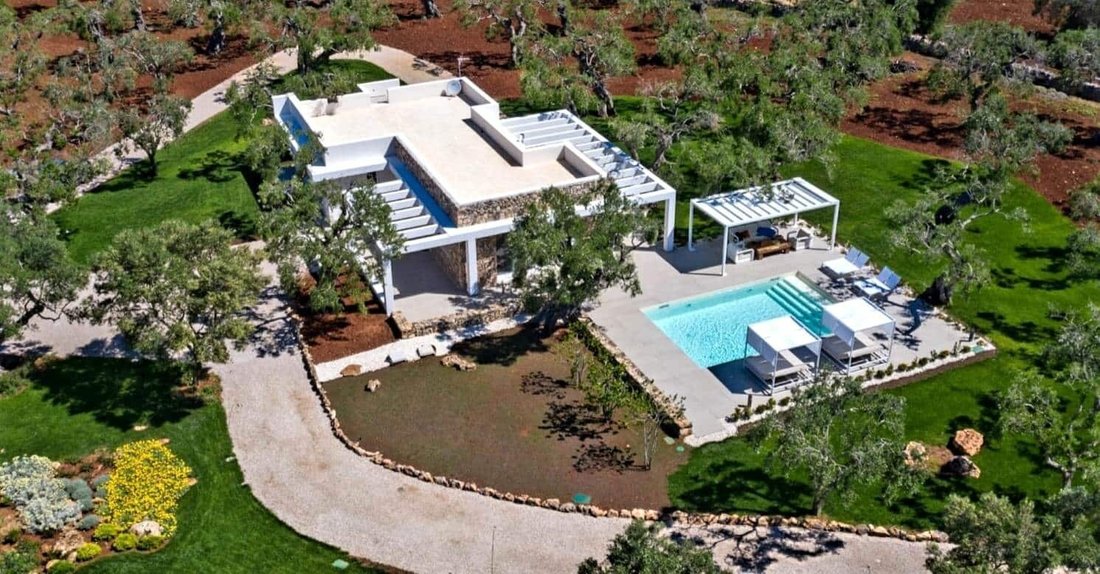Villa in Castrignano del Capo, Apulia, Italy 1 - 16429739