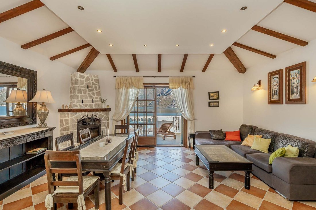 Apartment in Kostanjica, Kotor, Herceg Novi Municipality, Montenegro 5 - 16454378