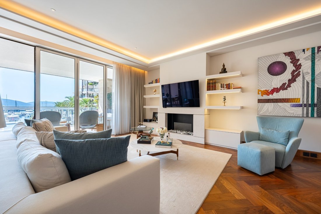 Apartment in Tivat, Tivat Municipality, Montenegro 5 - 16420727
