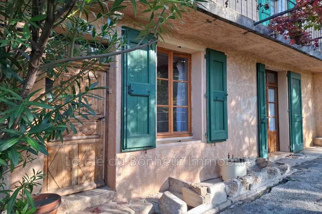 Villa in Moustiers-Sainte-Marie, Provence-Alpes-Côte d'Azur, France 2 - 16415889