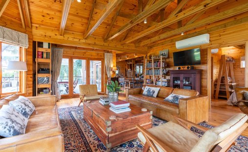 Chalet in Helderberg Rural, Helderberg, Cape Town 1
