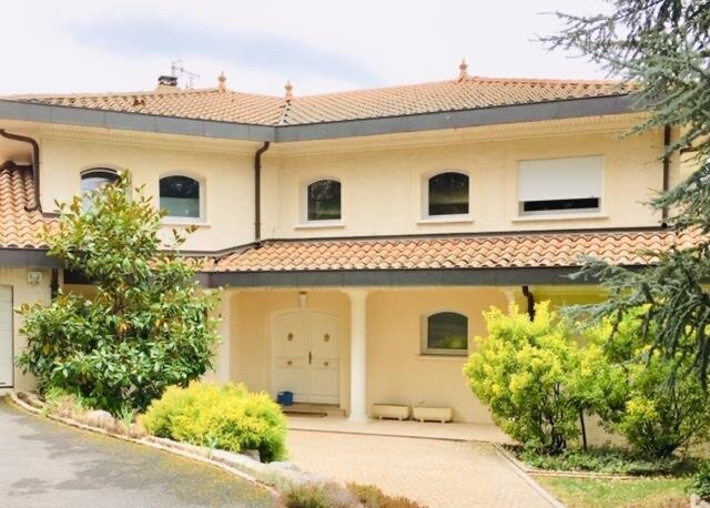 Villa in Nernier, Auvergne-Rhône-Alpes, France 3 - 16443540