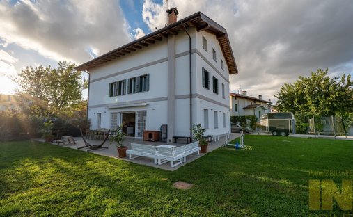 Casa a Tavagnacco / Tavagnà, Friuli-Venezia Giulia, Italia 1