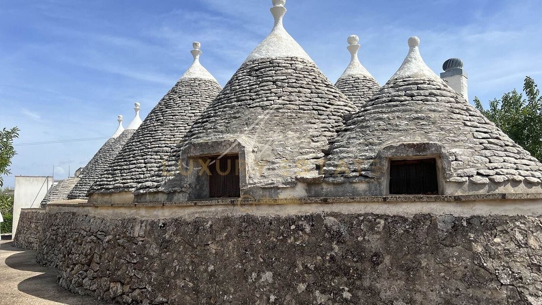 Country House in Ceglie Messapica, Apulia, Italy 4 - 16434056