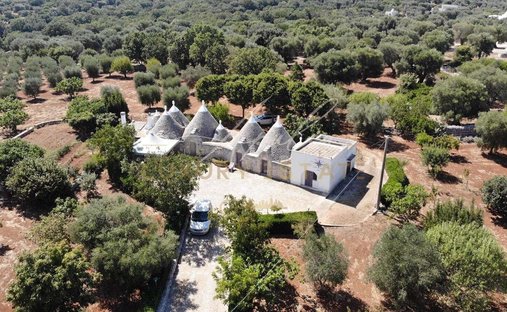 Maisons de campagne à Ceglie Messapica, Pouilles, Italie 1