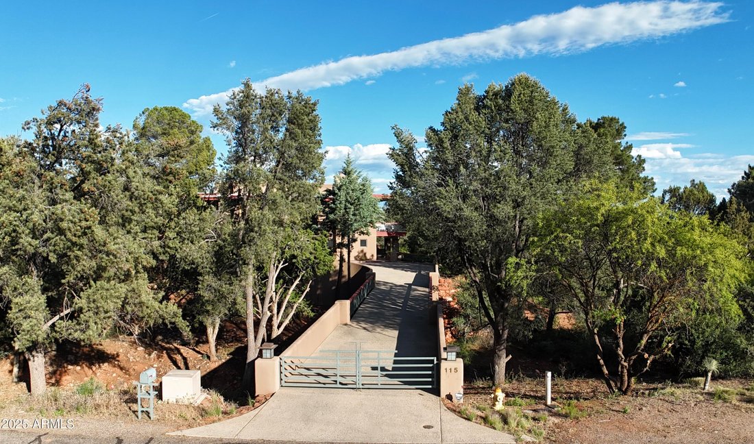 House in Sedona, Arizona, United States 2 - 16415014