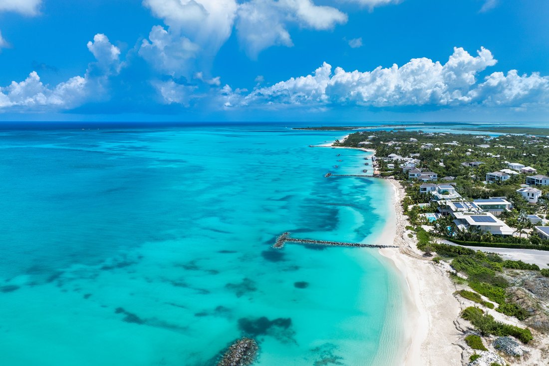 House in Leeward Settlement, Caicos Islands, Turks and Caicos Islands 3 - 16403939