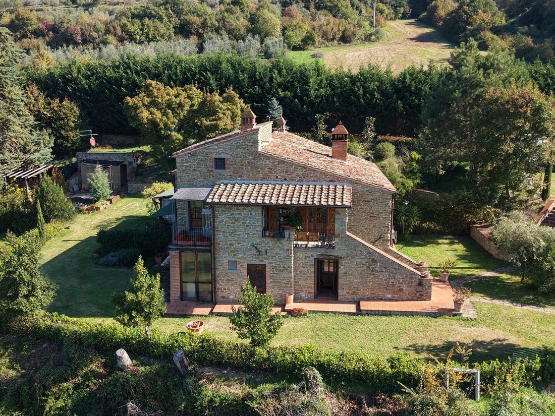 Villa in Santa Firmina, Arezzo, Tuscany 1 - 16419214