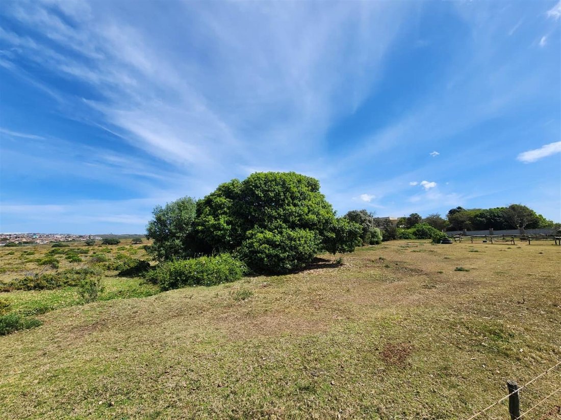 Land in Jeffreys Bay, Eastern Cape, South Africa 3 - 16417876