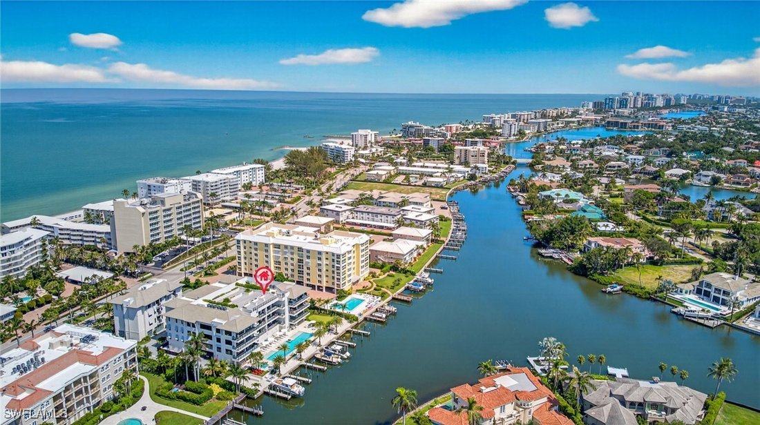 Condo in Naples, Florida, United States 5 - 16234467