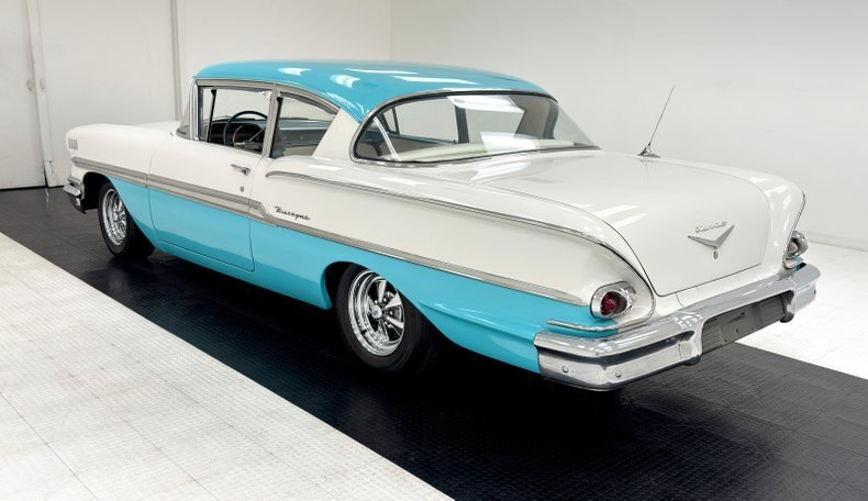 Sedan in Morgantown, United States 3 - 13989593
