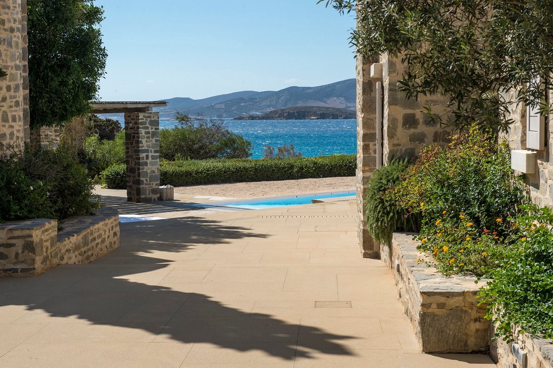 Villa in Paros, Aegean, Greece 1 - 16414948