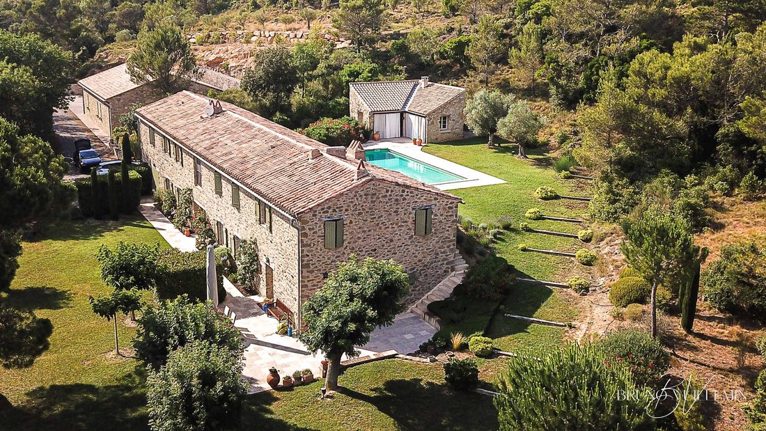 Estate in Carcassonne, Occitania, France 2 - 16458442