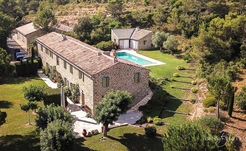 Estate in Carcassonne, Occitania, France 1