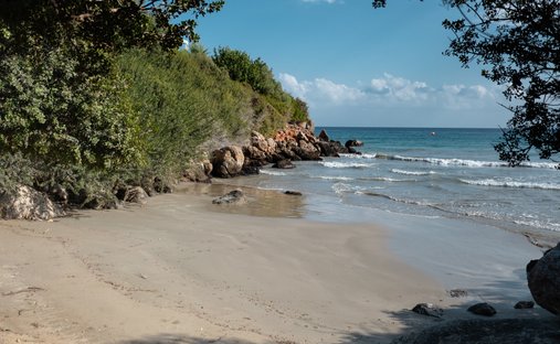 Villa in Community of Agios Nikolaos, Agios Nikolaos, Greece 1