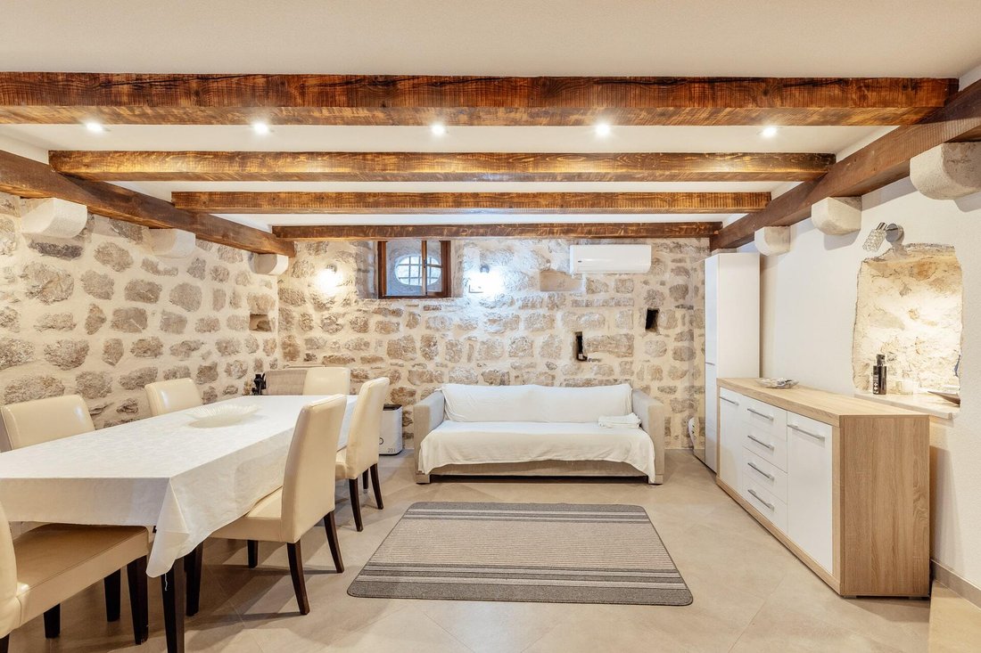 Apartment in Perast, Kotor Municipality, Montenegro 5 - 16452050