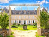 Historic 19th Century Château – Family Vineyard Estate In Charente Maritime - 2