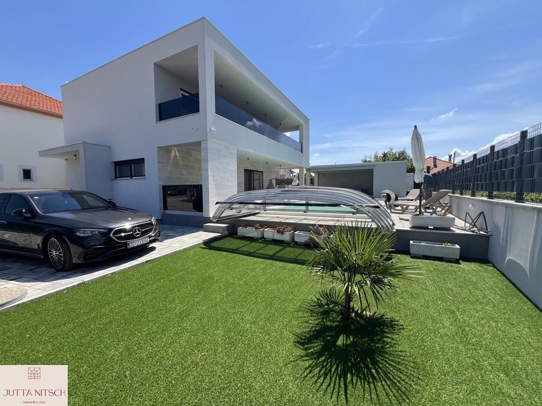 Villa in Sukosan, Zadar County, Croatia 3 - 16425109