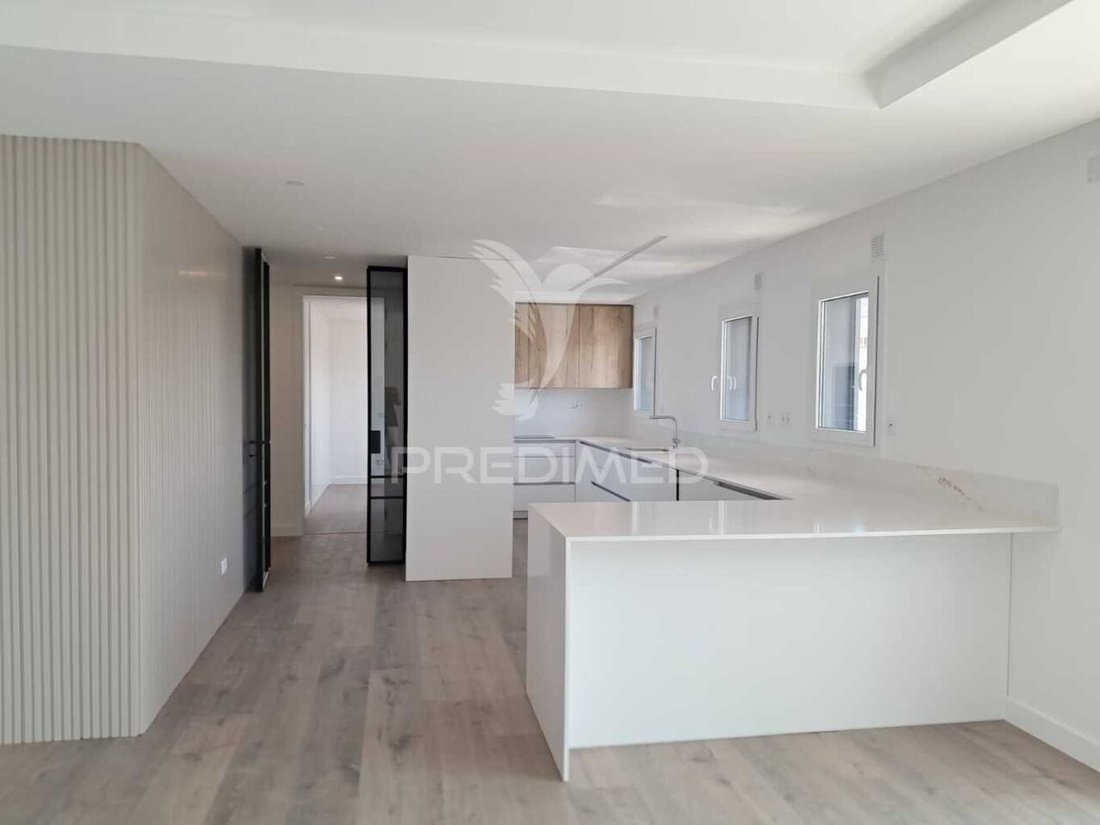 Apartment in Laranjeiro e Feijo, Setubal, Portugal 2 - 15775486