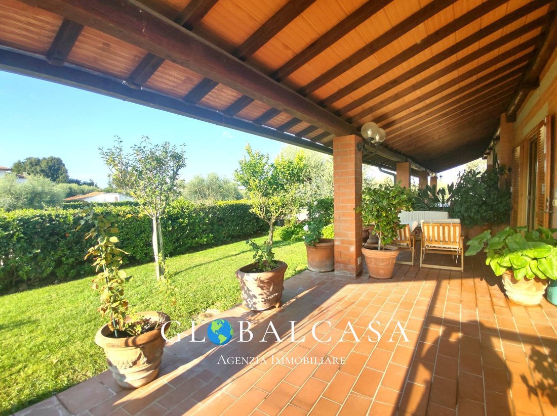 House in Grosseto, Tuscany, Italy 1 - 16457218