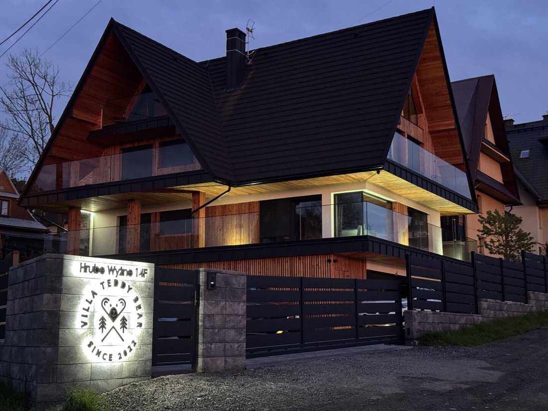 House in Zakopane, Lesser Poland Voivodeship, Poland 2 - 16434562