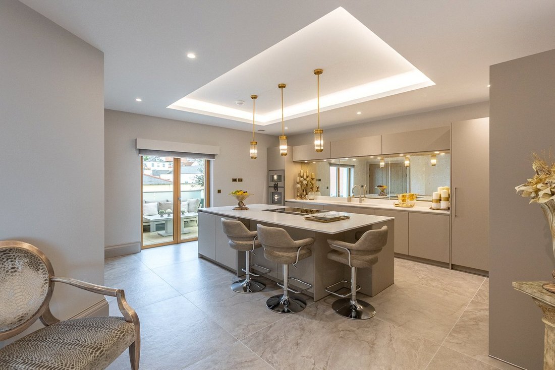 Apartment in Guernsey, Guernsey 2 - 14107966