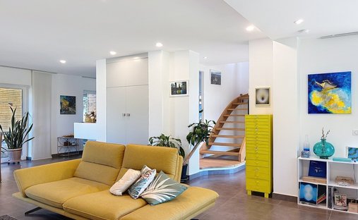 Castle for Sale in Anduze, Occitanie, France