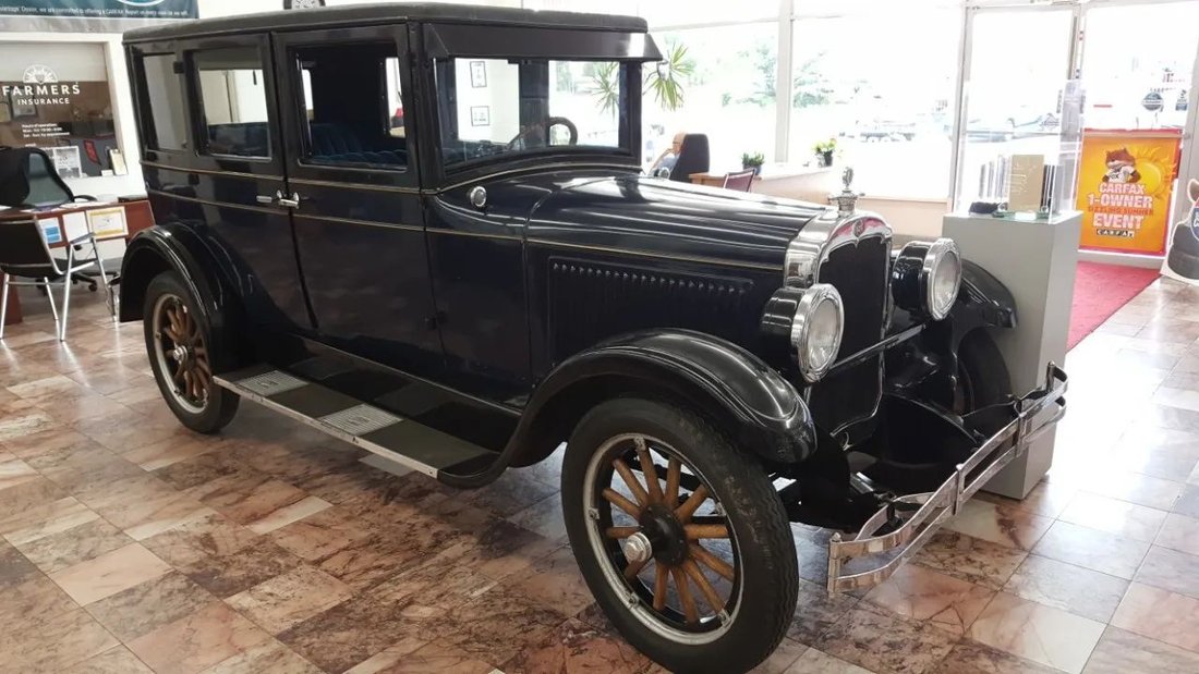 Sedan in Hemet, California, United States 3 - 12659169
