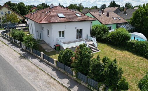 Haus in Strasshof an der Nordbahn, Niederösterreich, Österreich 1