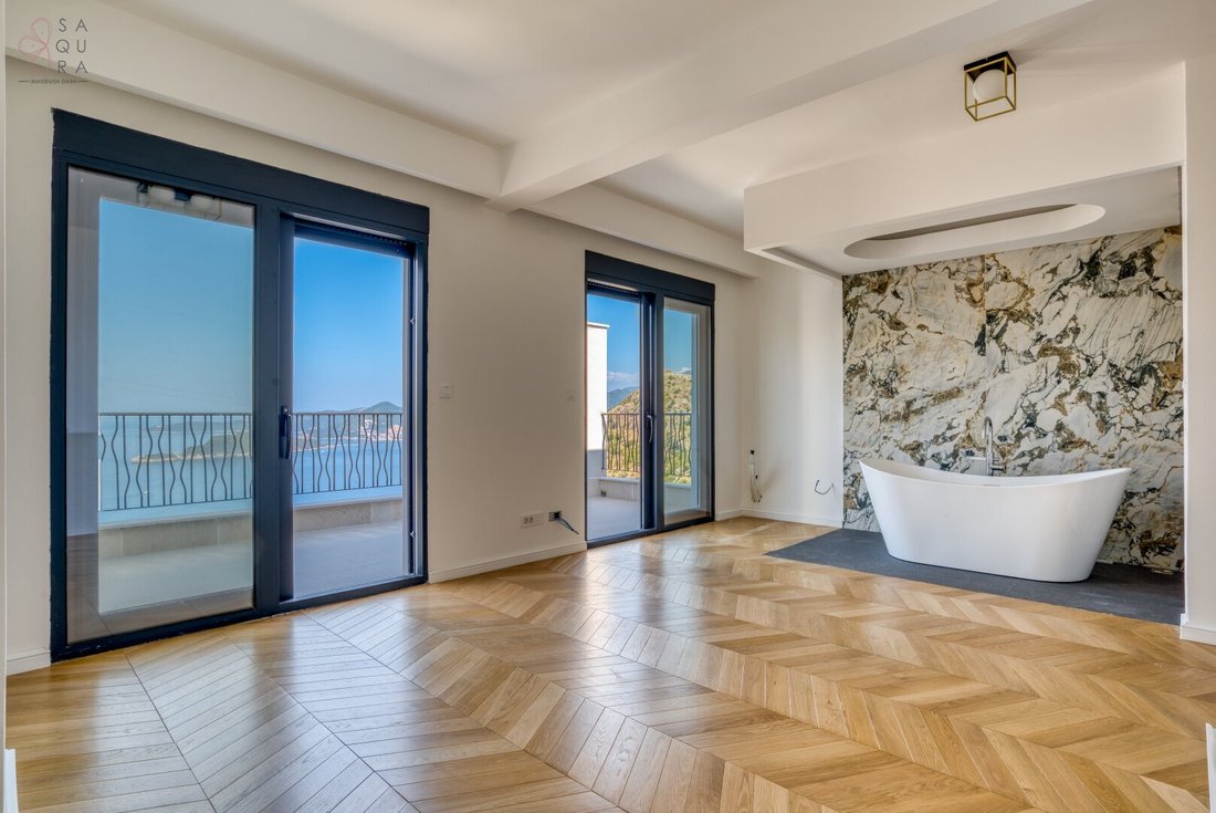 Villa in Sveti Stefan, Budva Municipality, Montenegro 3 - 16438570