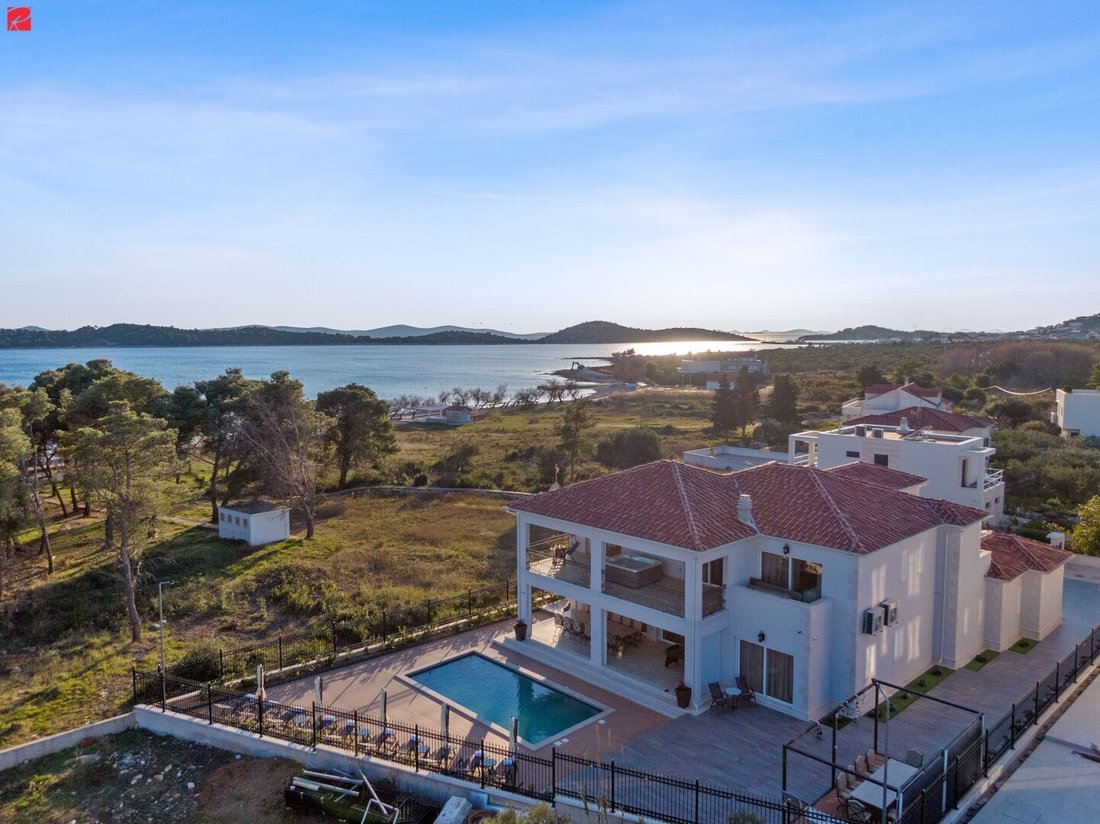 Villa in Vodice, Sibenik-Knin County, Croatia 2 - 16438866