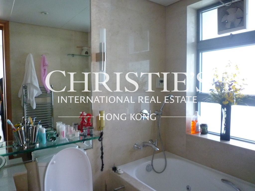 Apartment in Hong Kong, Hong Kong 5 - 16419922