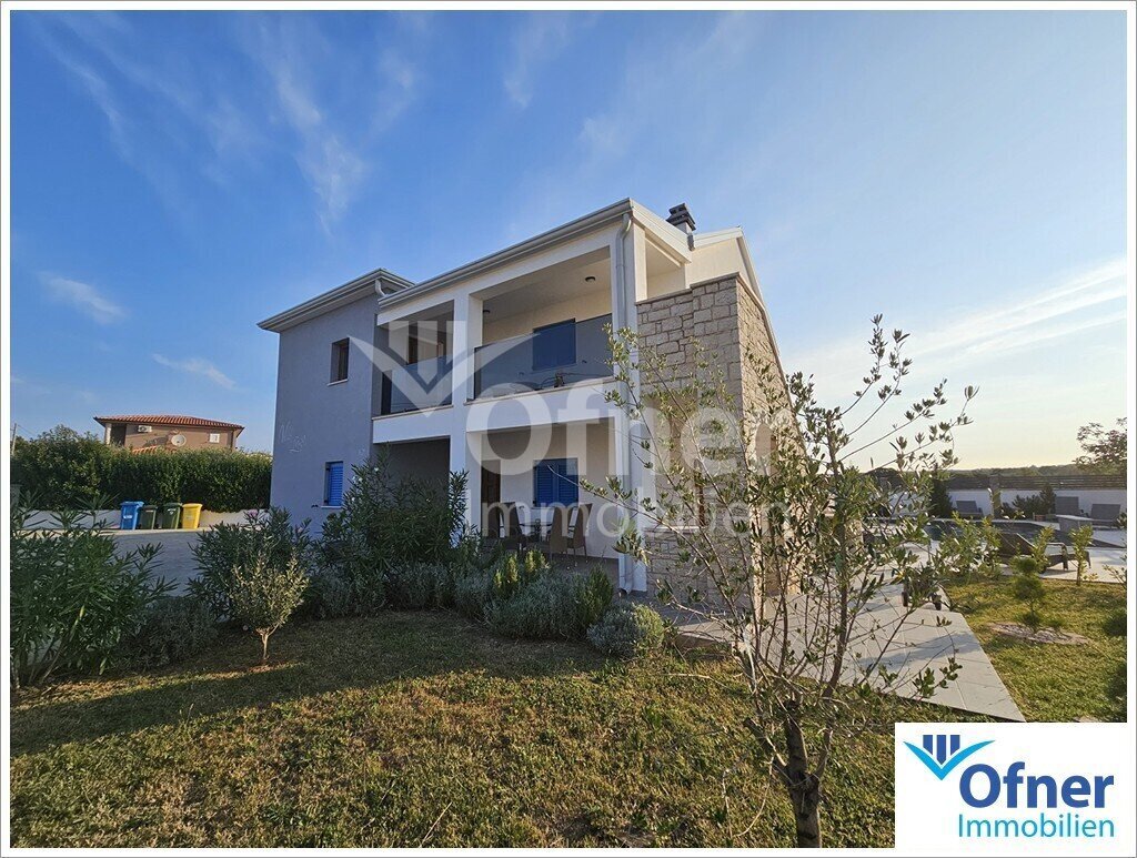 Villa in Musalez, Istria County, Croatia 1 - 16430170