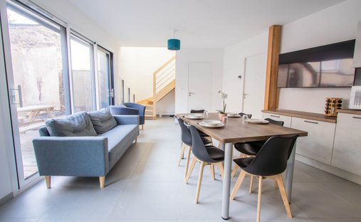 Castle for Sale in Écouflant, Pays de la Loire, France