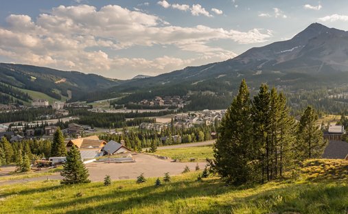 Land in Gallatin Gateway, Montana, United States 1