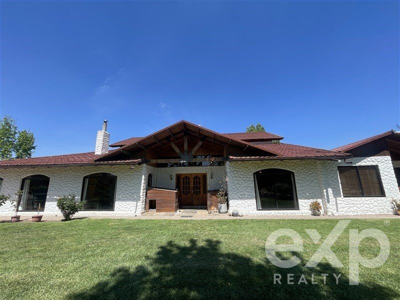 House in Isla de Maipo, Santiago Metropolitan Region, Chile 5 - 16417423