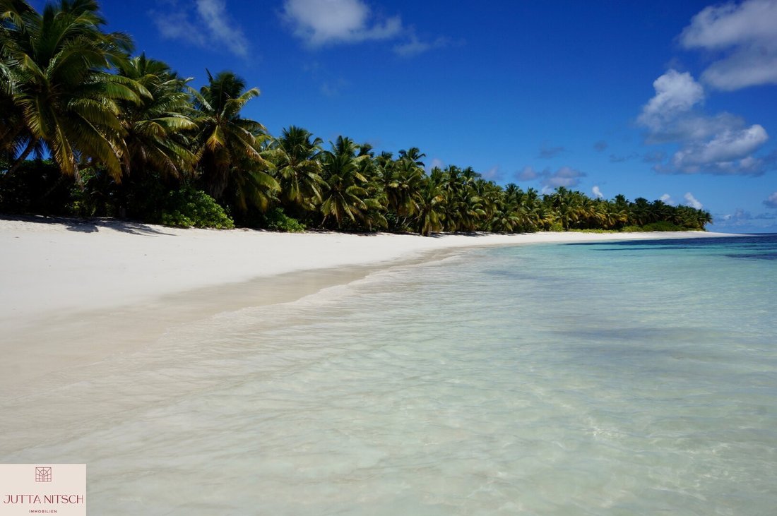 Villa in Desroches Island, Seychelles 1 - 16424748