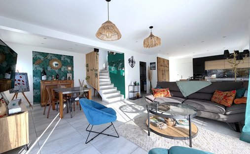 House in Bastille-L'Epine, Saint-Jean-de-Maurienne, France 1
