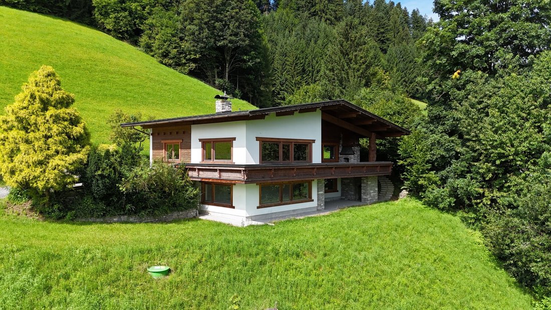 Landhaus Mit Charakter – Wohnen Am Waldrand Mit Ausblick & Privatsphäre