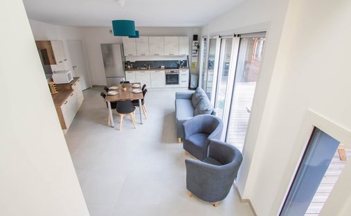 Castle for Sale in Écouflant, Pays de la Loire, France