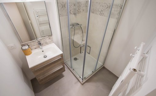 Castle for Sale in Écouflant, Pays de la Loire, France