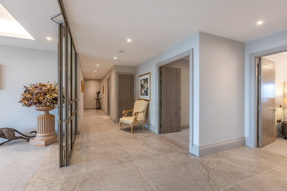 Apartment in Guernsey, Guernsey 5 - 14107966