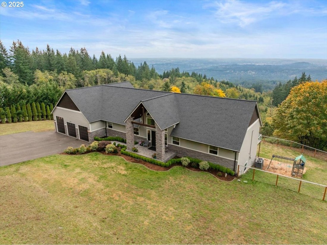 House in Battle Ground, Washington, United States 2 - 16457883