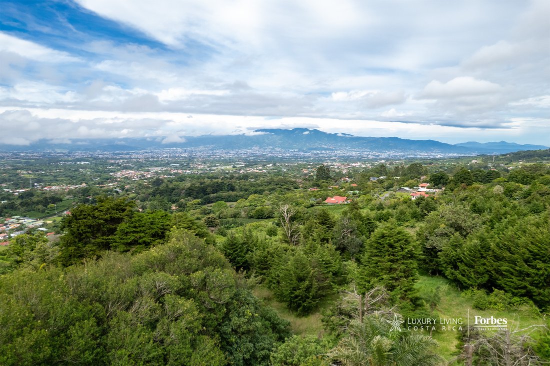 House in San Isidro, Heredia Province, Costa Rica 4 - 16416666