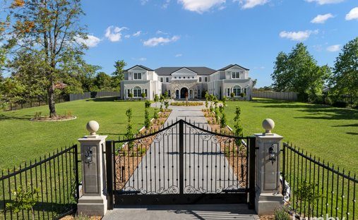 House in Kenthurst, New South Wales, Australia 1